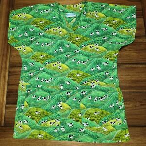 Texas Uniform Field Of Cows V-Neck Scrub Top - Size Small